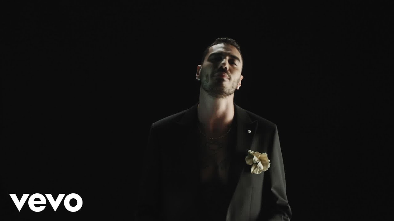 Marracash – Senza Un Posto Nel Mondo (feat. Tiziano Ferro)