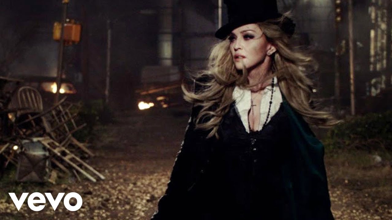 Sharknado 3  – clip italiana