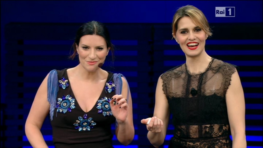 Laura e Paola, puntata dell’8 aprile: la musica batte le parole, recepite le critiche, trionfa la qualità