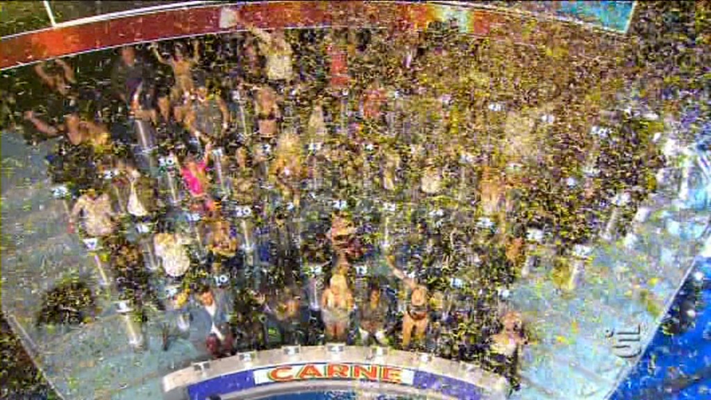 Ciao Darwin 7 puntata 8 aprile 2016: Carne vince su Spirito