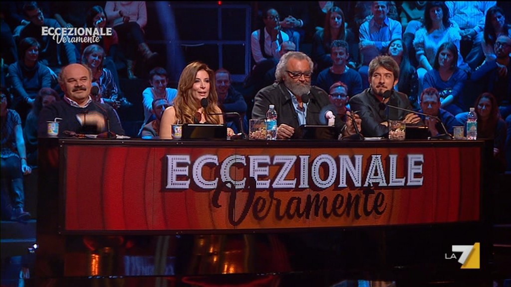 Eccezionale veramente, puntata del 21 aprile: concorrenti-comici ammessi in semifinale