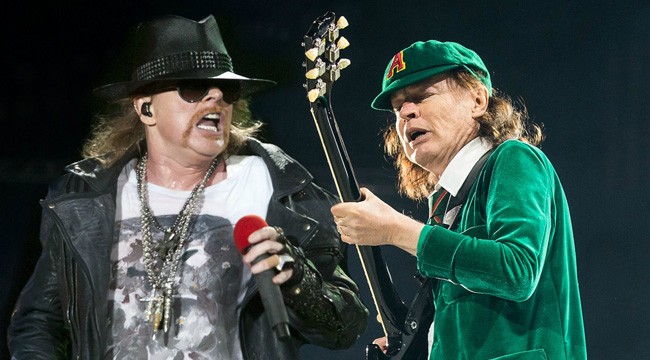 Axl Rose e AC/DC, accordo trovato: tour europeo in Estate