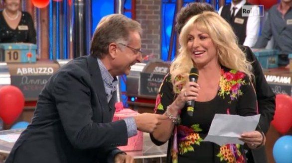 Antonella Clerici: “Ciao Darwin su Rai 1? Ci sparerebbero”