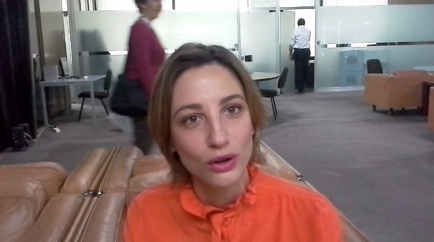 Francesca Inaudi a Blogo: “Ci sarà una scoperta clamorosa per Maddalena. La sovraesposizione con Come fai sbagli non mi dà fastidio”