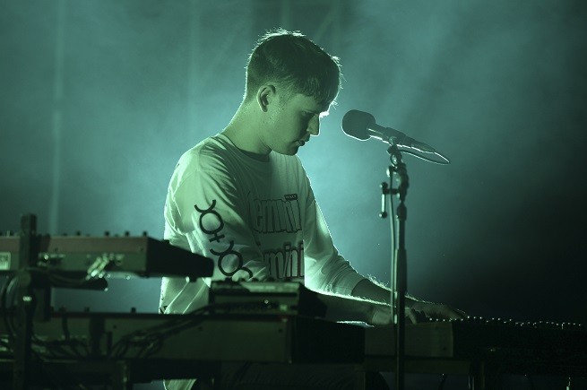 James Blake lancia Timeless: ascolta il nuovo pezzo inedito