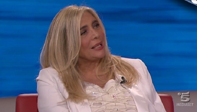 Mara Venier: “L’isola? E’ stata un’edizione sofferta, non vediamo l’ora di finire” (audio)