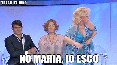 Trash italiano a Blogo: “Non mi sento influencer, ma mi hanno offerto soldi per twittare. Milly Carlucci? Pronto a chiederle scusa…”