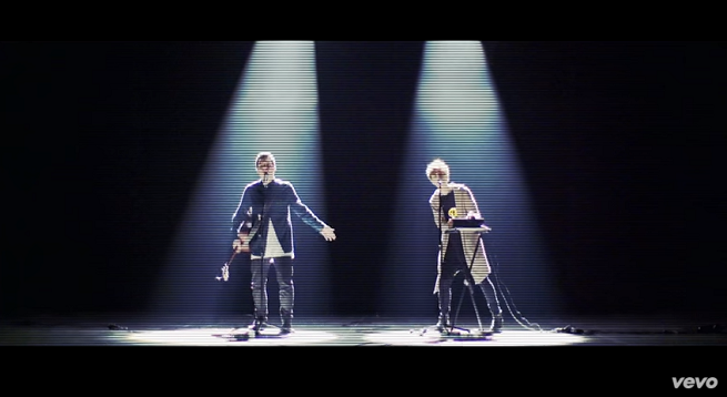 Urban Strangers, Last Part: testo, traduzione e video