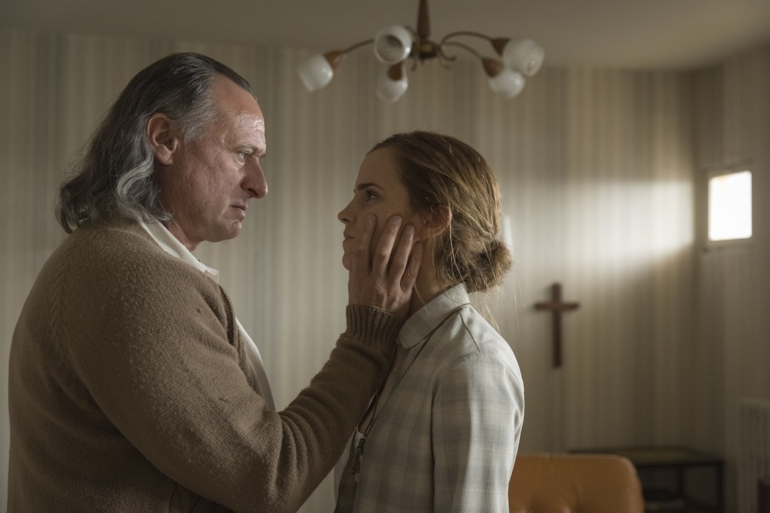 Colonia: clip in esclusiva e foto del film con Emma Watson