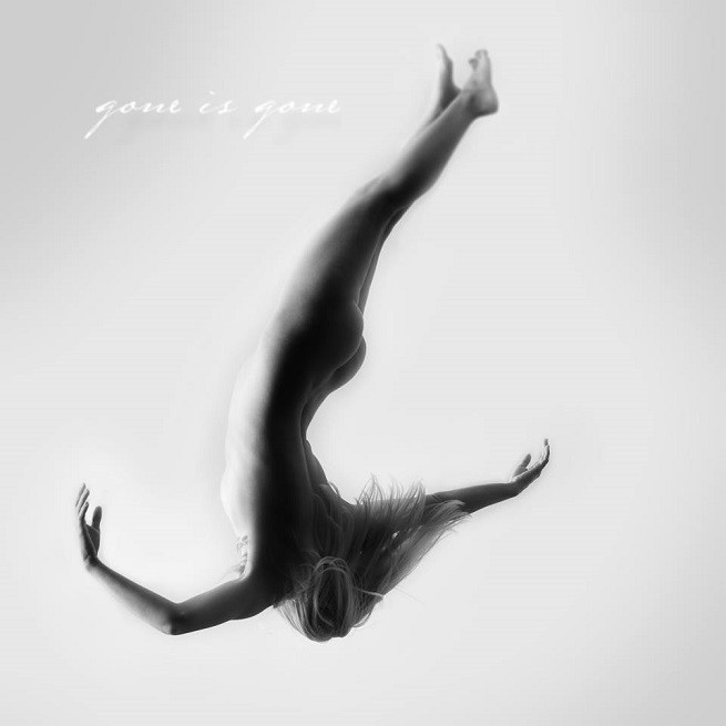 Gone Is Gone, Starlight: testo, traduzione e video ufficiale