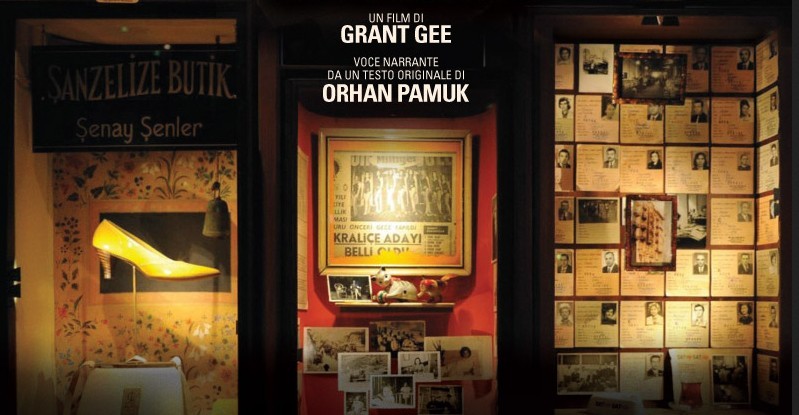 Istanbul e il Museo dell’Innocenza di Pamuk: trailer italiano e poster del documentario di Grant Gee