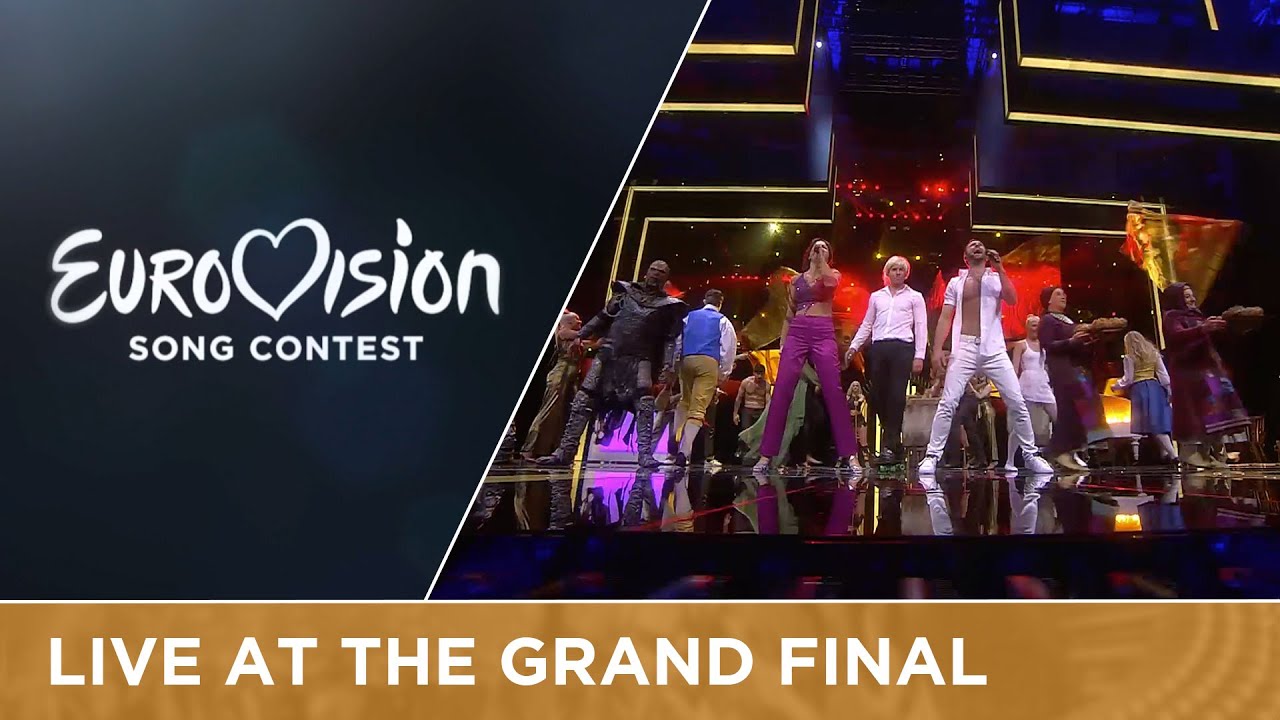 Måns Zelmerlöw and Petra Mede – Love Love Peace Peace (Interval Act at the Grand Final)