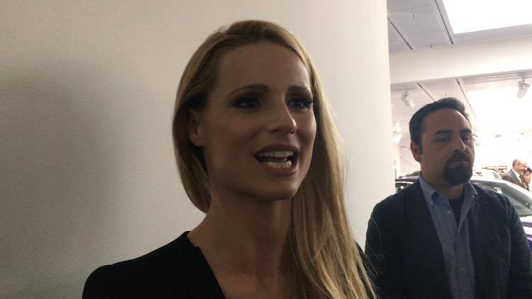 Michelle Hunziker a Blogo: “Bocelli e Zanetti Night, poi Striscia e un nuovo programma a novembre”