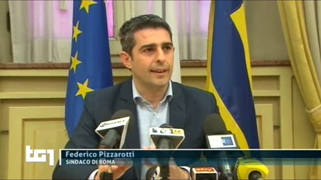 Gaffe del Tg1, Pizzarotti ‘promosso’ sindaco di Roma