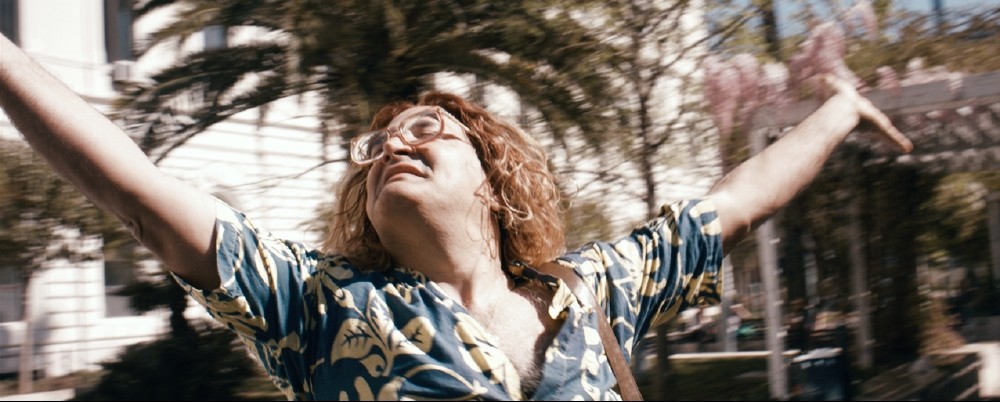 Varichina: il trailer della vera storia della finta vita di Lorenzo De Santis