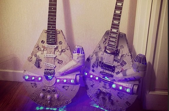 Star Wars: le chitarre elettriche Millennium Falcon, Darth Vader e C-3PO