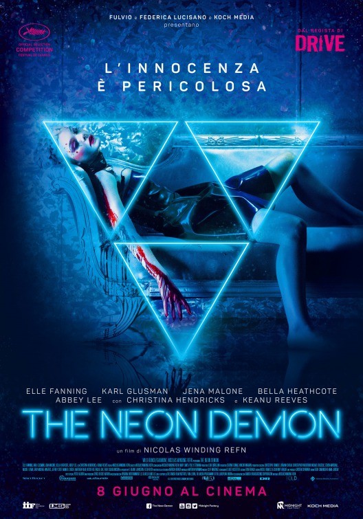 The Neon Demon: Locandina italiana e poster internazionali dell’horror di Nicolas Winding Refn
