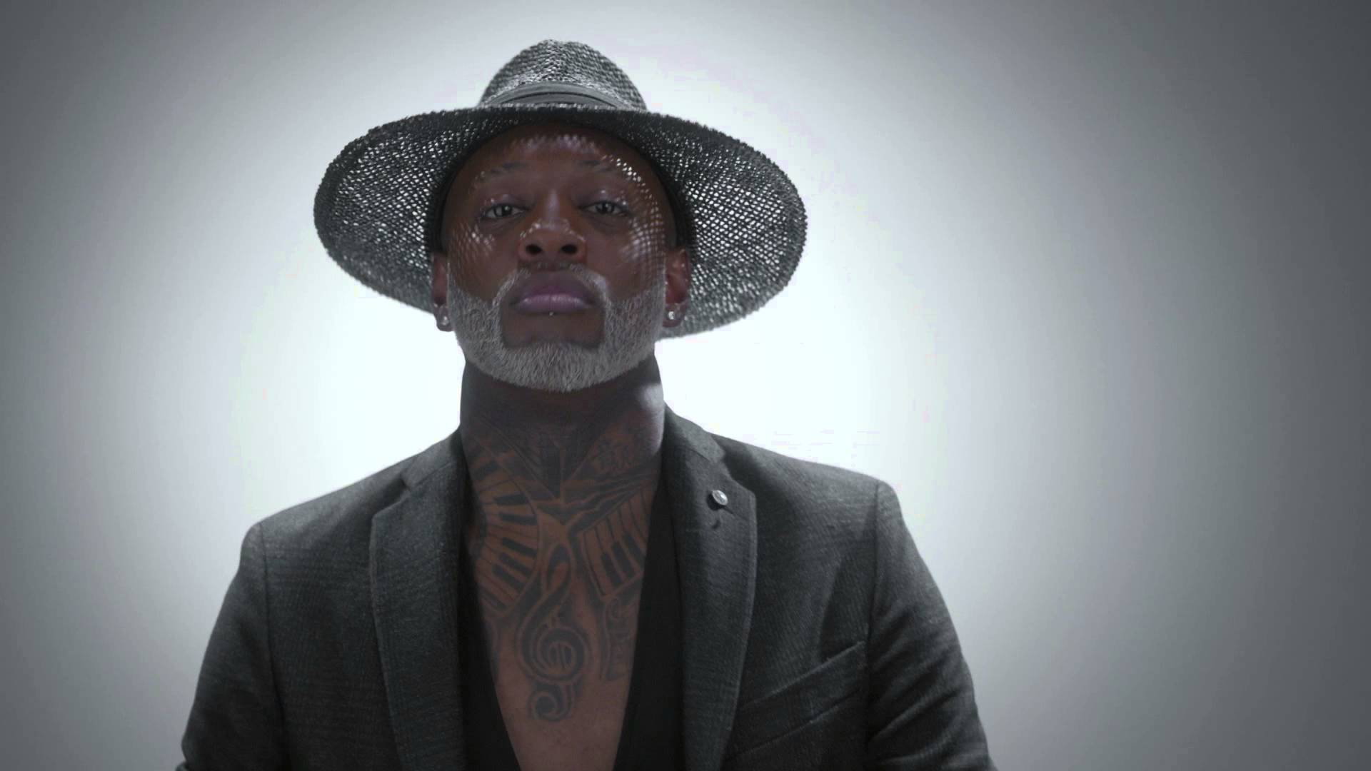 Willy William, Qui Tu Es?: testo, traduzione e video ufficiale