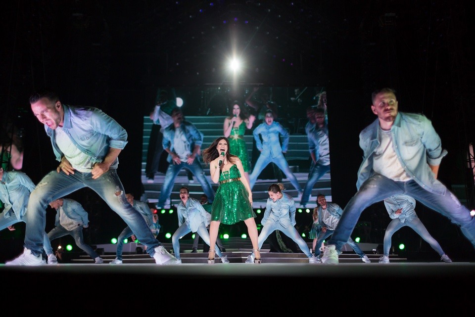 Laura Pausini, concerto a San Siro – Simili Tour 2016: foto e video