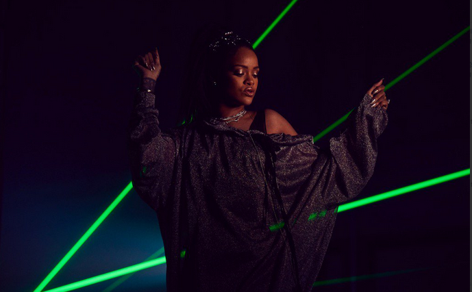 Rihanna feat. Calvin Harris, This Is What You Came For: video ufficiale in uscita venerdì 17 giugno 2016