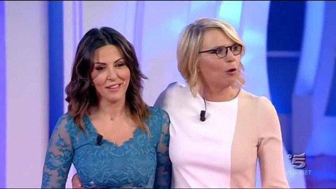 Discovery, salta Maria de Filippi (“La proposta non si è perfezionata”), slitta Sabrina Ferilli?