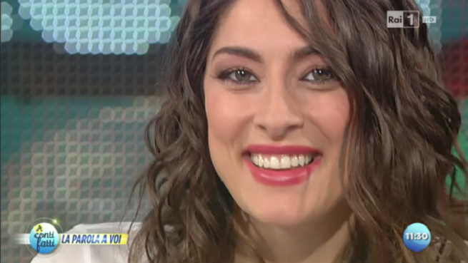 Elisa Isoardi a Blogo: “La prossima stagione tv? I gossip si sprecano, posso dire che non avrò tempo per le vacanze”