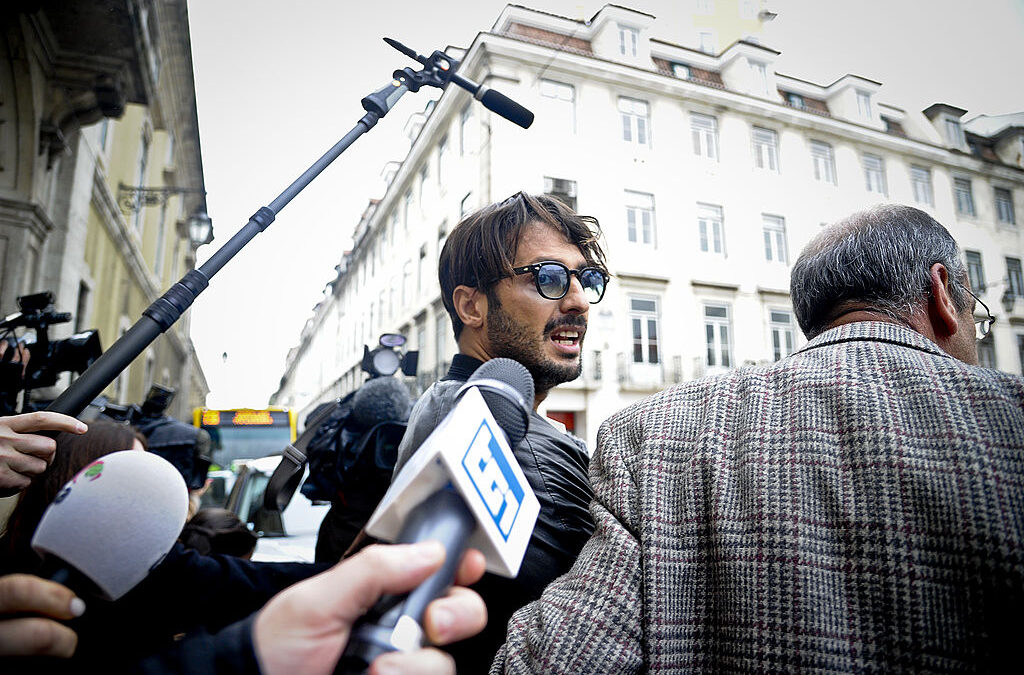 Fabrizio Corona cerca attori per il suo film di Natale
