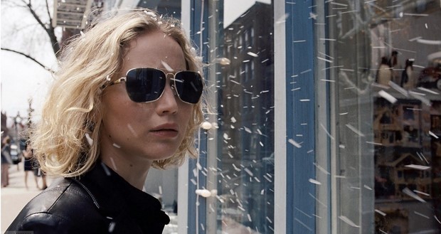 Jennifer Lawrence sarà Elizabeth Holmes per Adam McKay
