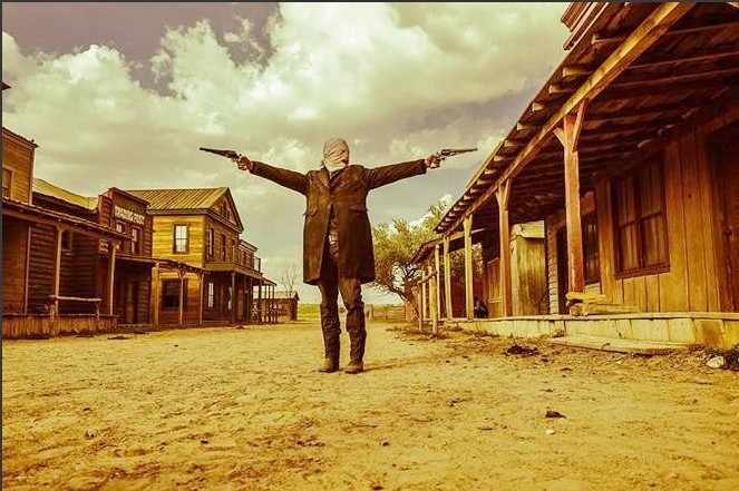 Outlaws and Angels: trailer e poster del western con Luke Wilson