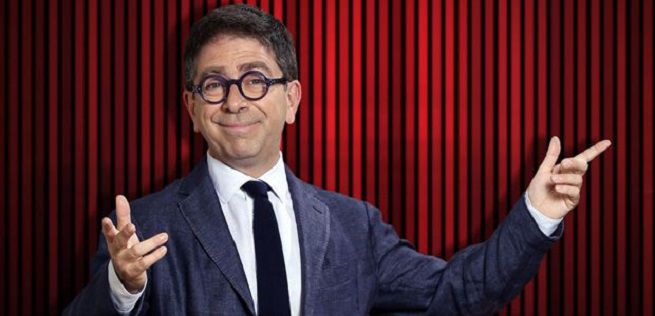 Cultura in tv, Pino Strabioli a Blogo: “Ci vuole una nuova cultura della tv: basta programmi fotocopia, servono educazione alla complessità e responsabilità”