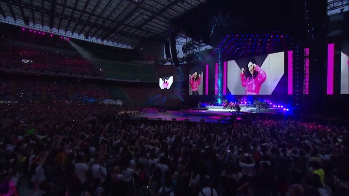 Laura Pausini concerto a San Siro, 4 giugno 2016 [video]