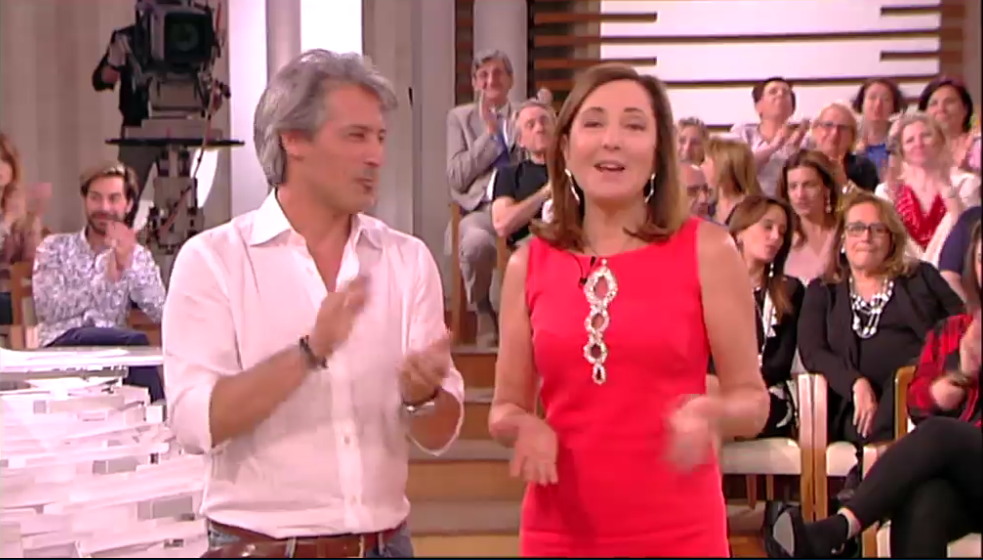 Forum, la Palombelli dice grazie in loop nell’ultima puntata: “Siamo il programma più imitato d’Italia!”