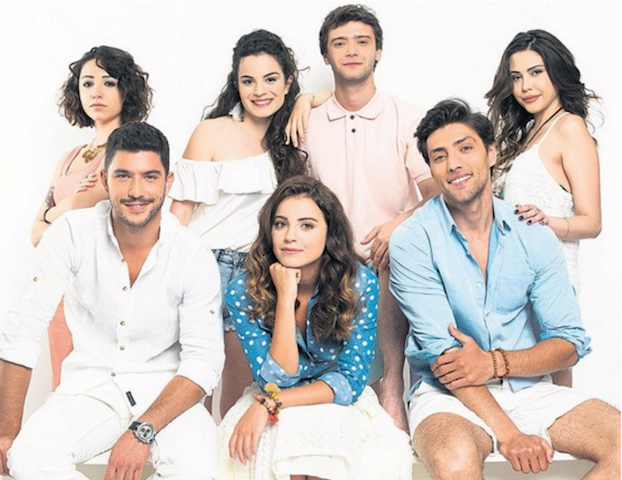 Happiness, su FoxLife il sogno di due ragazzi è un’avventura
