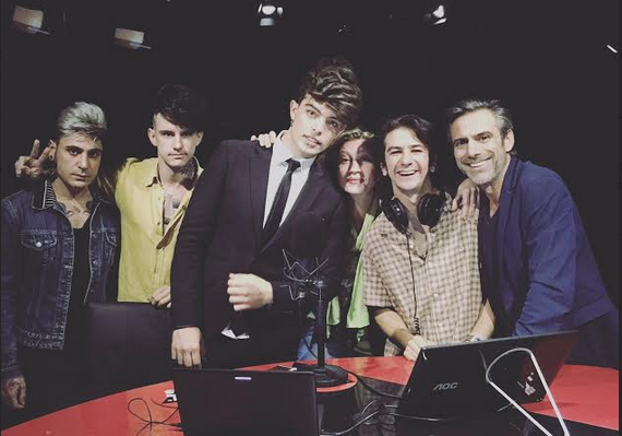 Stash dei The Kolors e Francesco Mandelli: pace fatta a Rtl 102.5