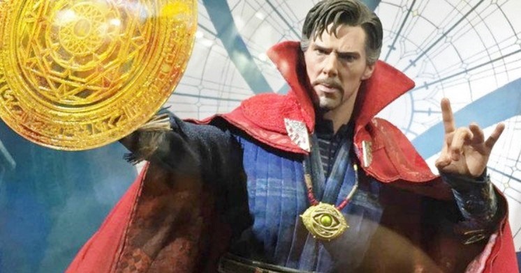 Doctor Strange: Hot Toys svela l’action figure di Benedict Cumberbatch