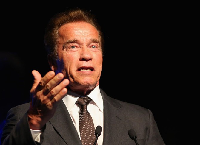 Serie TV, novità: Pump di Arnold Schwarzenegger prodotta da CBS Studios, Shooter rimandato in autunno