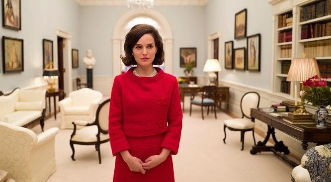 Jackie: le prime foto di Natalie Portman nel biopic di Pablo Larrain