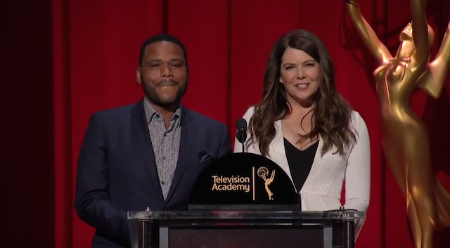 Emmy Awards 2016, le nomination: conferme per Game of Thrones, novità Mr. Robot, sorpresa The Americans
