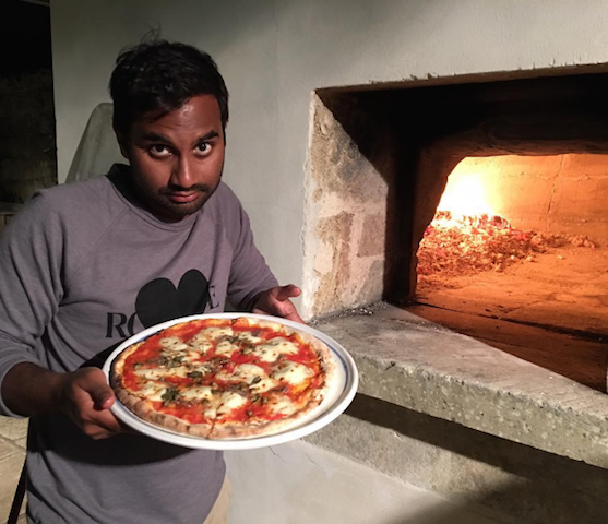 Master of None, la seconda stagione sarà girata anche a Modena