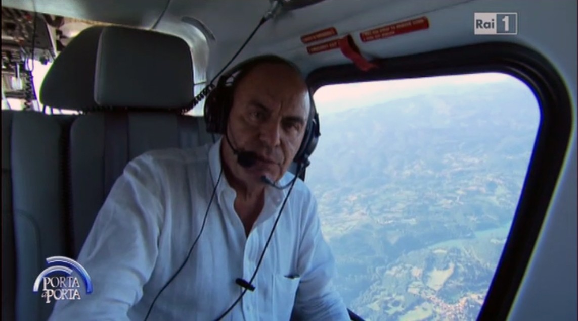 Terremoto, Bruno Vespa in elicottero sul Reatino: torna il ‘format sisma’