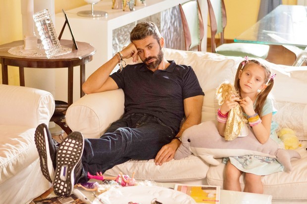 Al posto tuo: foto e poster della commedia con Luca Argentero e Ambra Angiolini