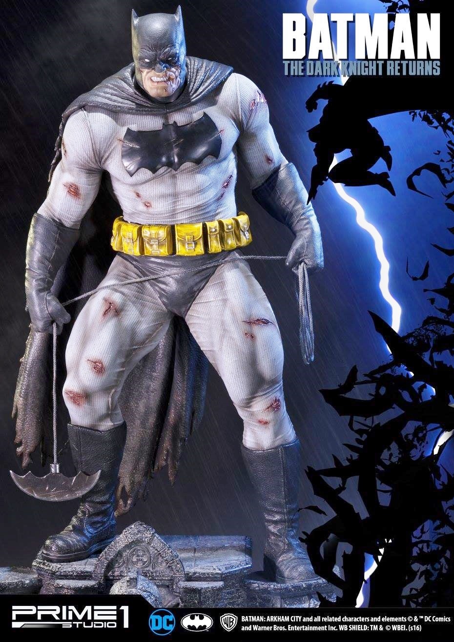 Batman: nuova statua del Cavaliere oscuro di Frank Miller