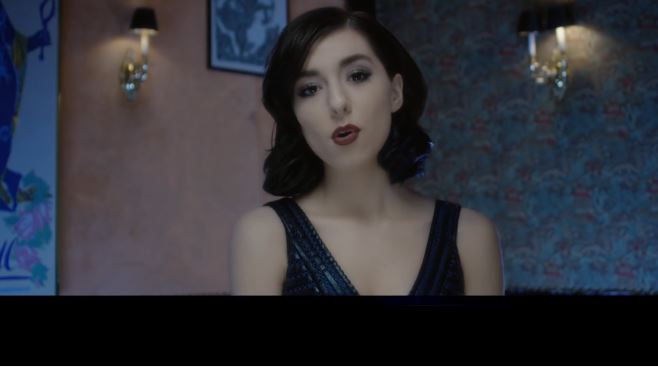Christina Grimmie, Snow White: testo, traduzione e video ufficiale