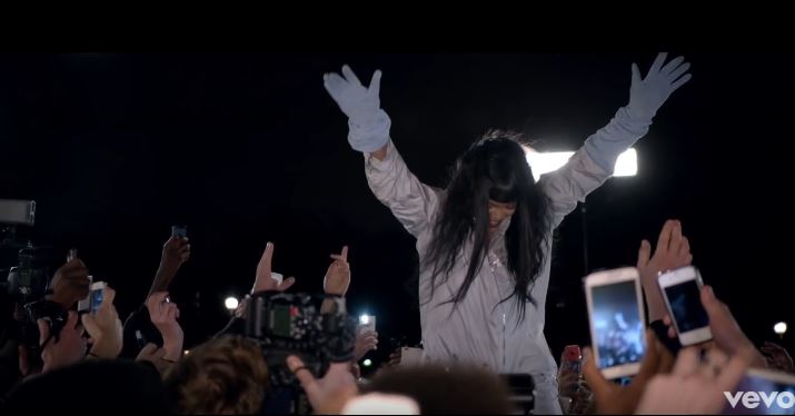 Rihanna – Goodnight Gotham: testo, traduzione e video