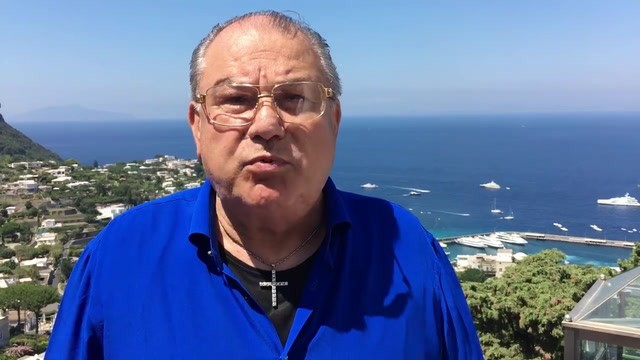 Il Boss delle Cerimonie augura Buon Ferragosto