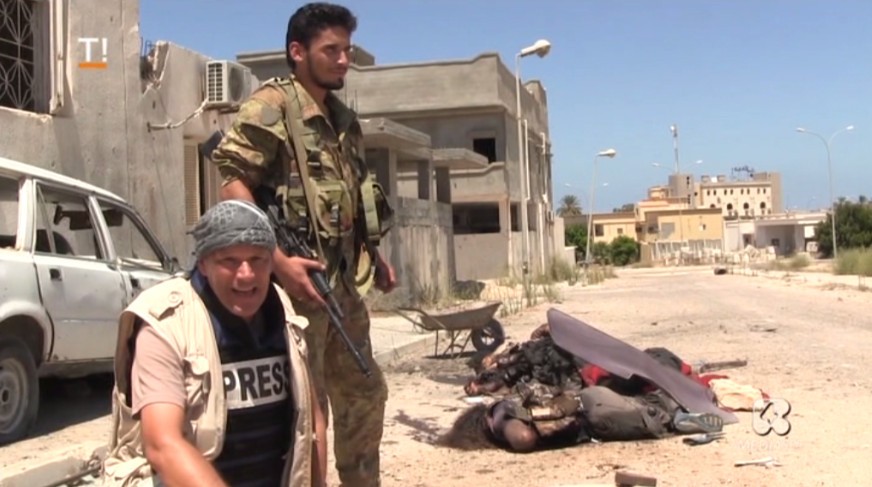 Terra e l’impressionante reportage di Biloslavo dentro la guerra di Sirte