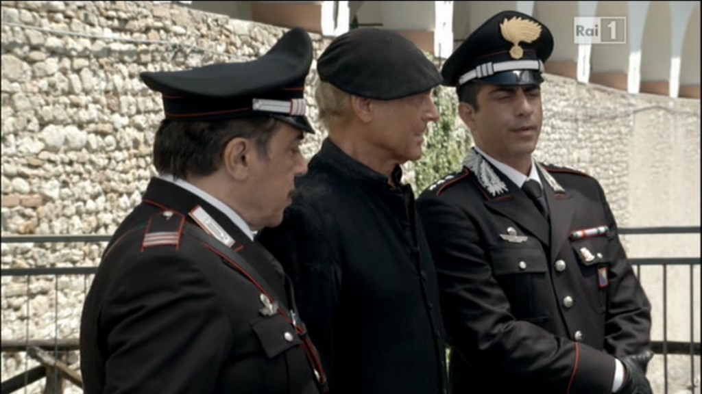 Stasera in tv, 18 settembre 2016: Don Matteo 9, Il Segreto, Emmy Awards 2016