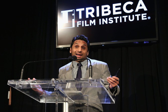 Serie TV, novità: Ravi Patel in Grey’s Anatomy, Toby Stephens in Lost in Space, John Bell in Outlander