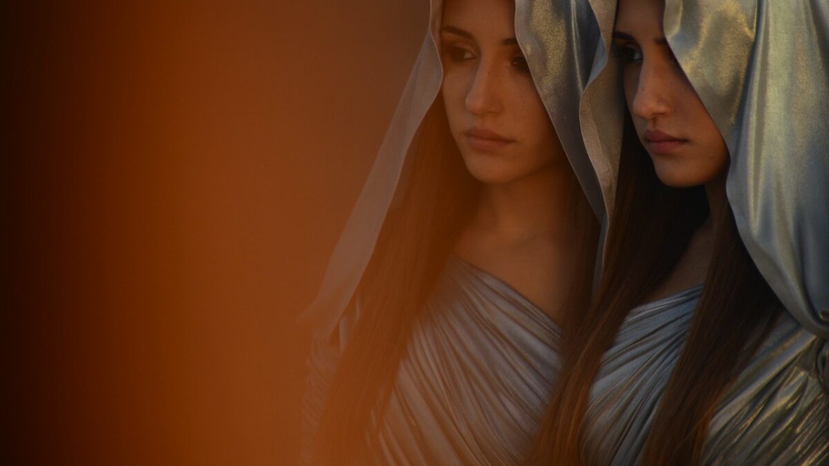Venezia 2016, Indivisibili di Edoardo De Angelis: Recensione in Anteprima