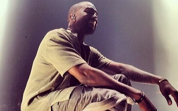 Kanye West: nuovo insulto a Taylor Swift durante un concerto (Video)